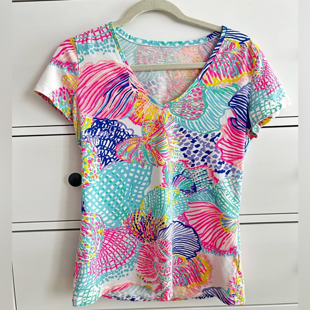 Women’s Lilly Pulitzer Etta V-Neck Top